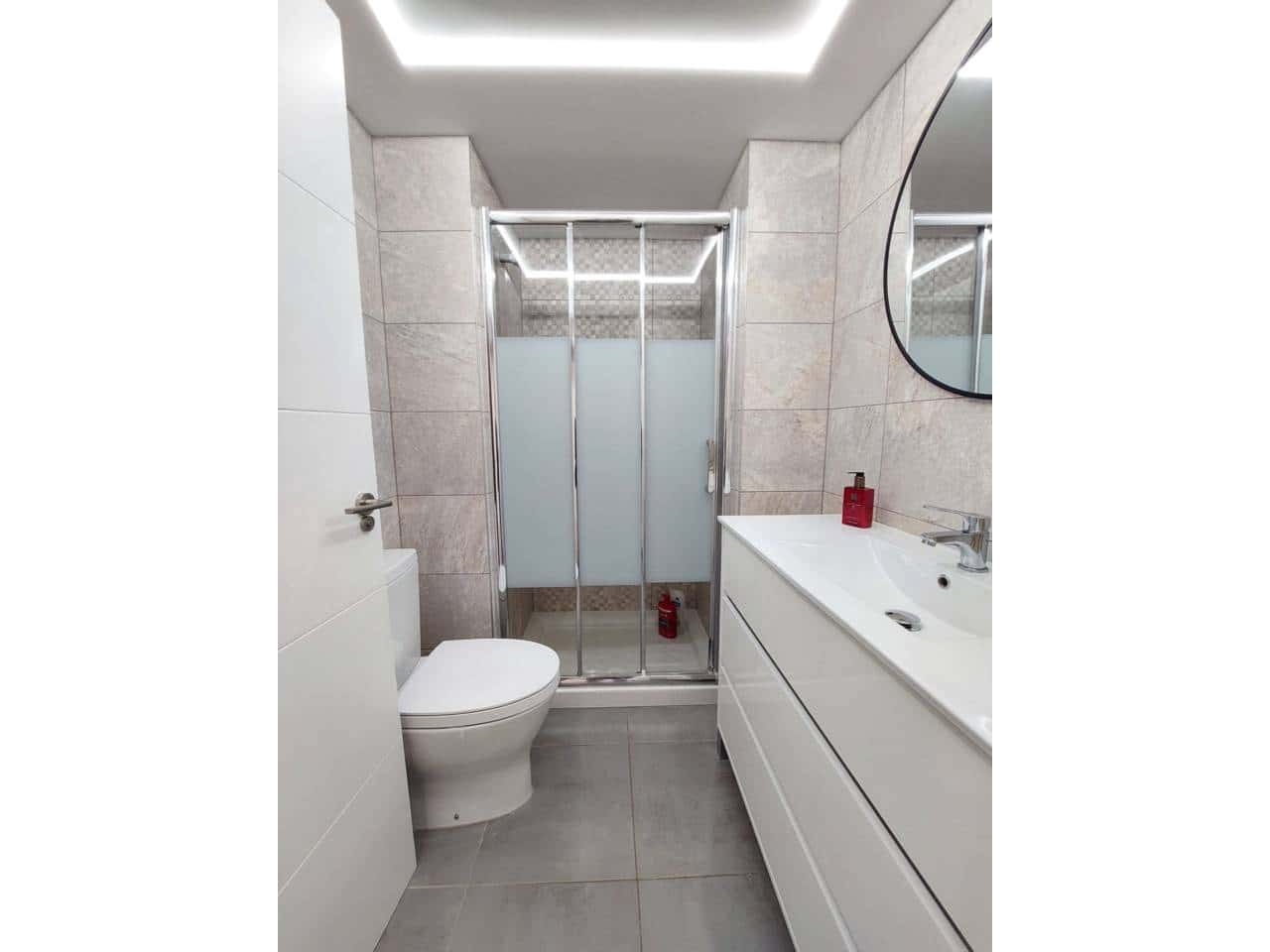 3 bedroom Flat for rent in El Campello with pool garage - € 2,000 (Ref: 9400351)