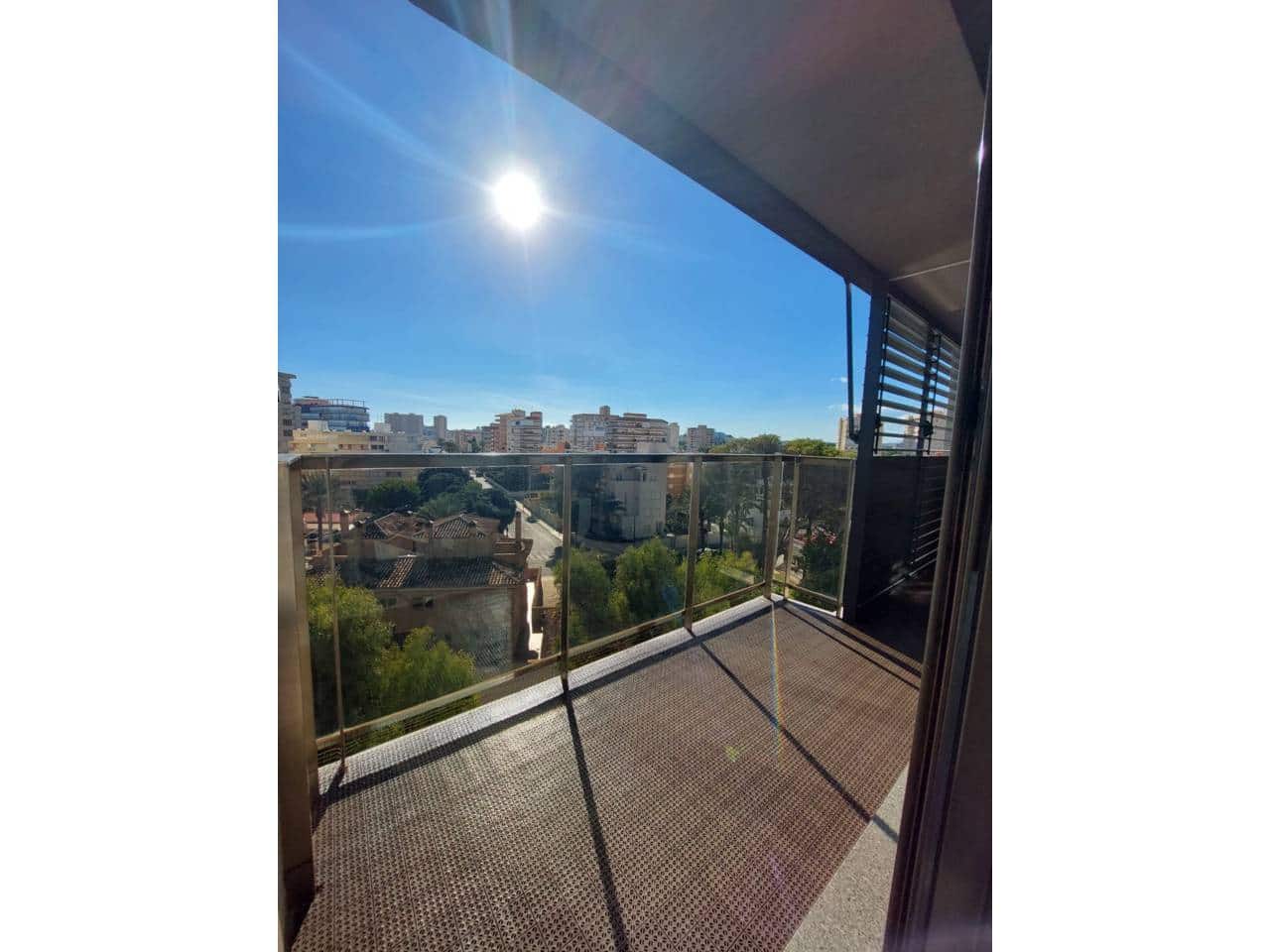 3 bedroom Flat for rent in El Campello with pool garage - € 2,000 (Ref: 9400351)