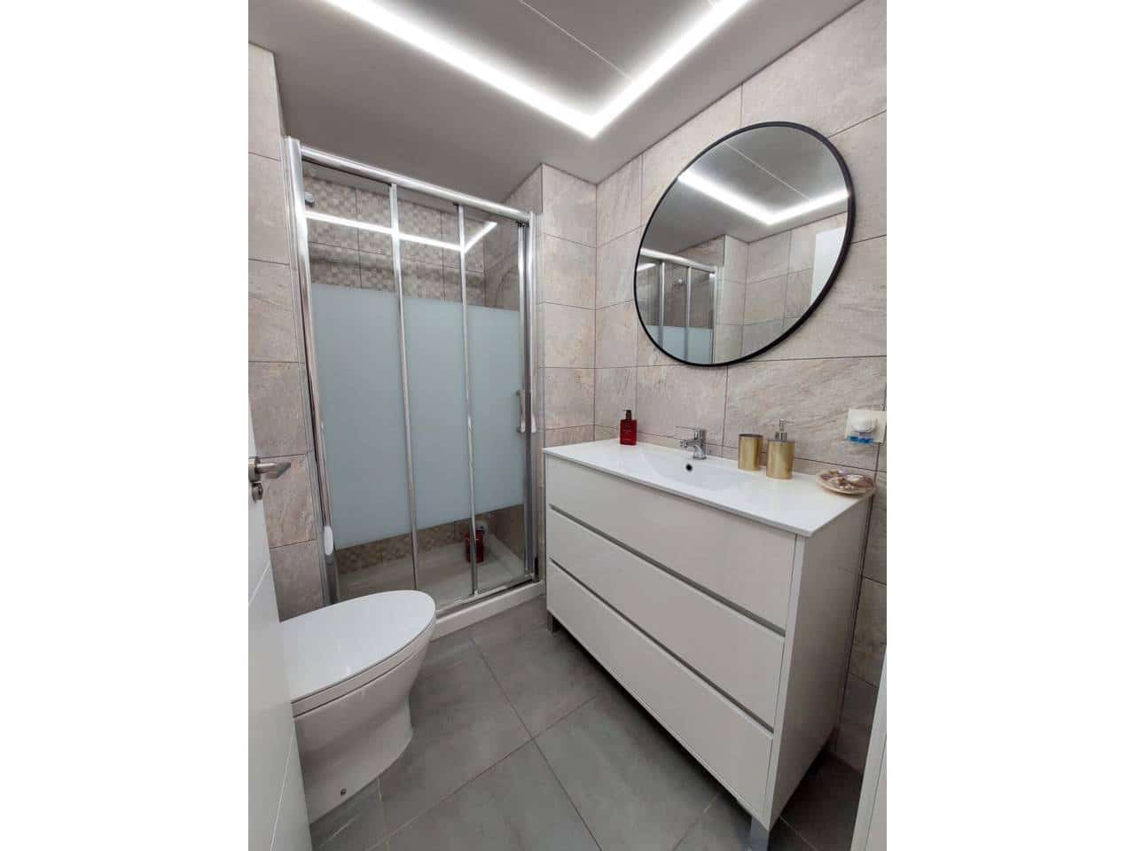 3 bedroom Flat for rent in El Campello with pool garage - € 2,000 (Ref: 9400351)