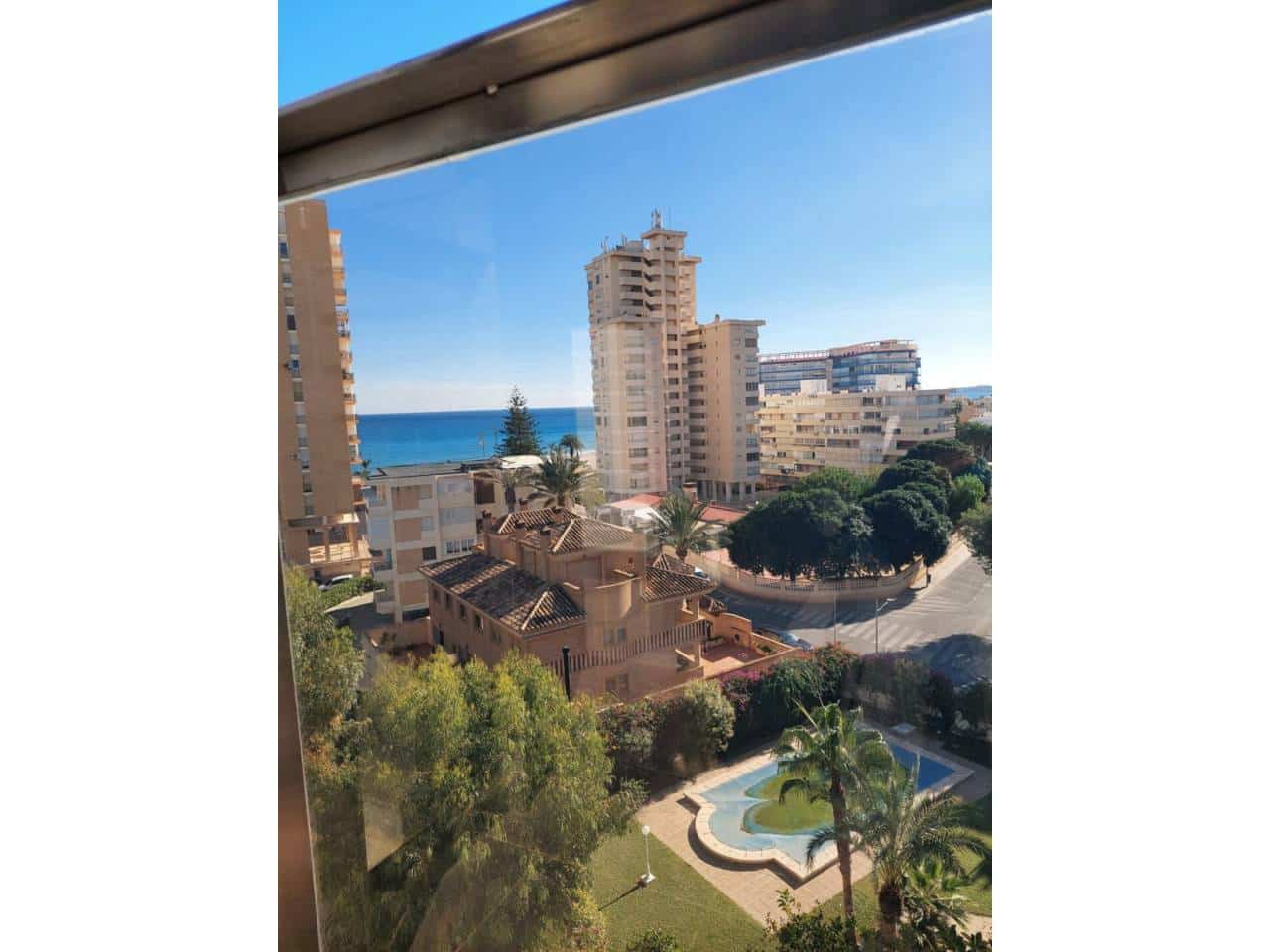 3 bedroom Flat for rent in El Campello with pool garage - € 2,000 (Ref: 9400351)