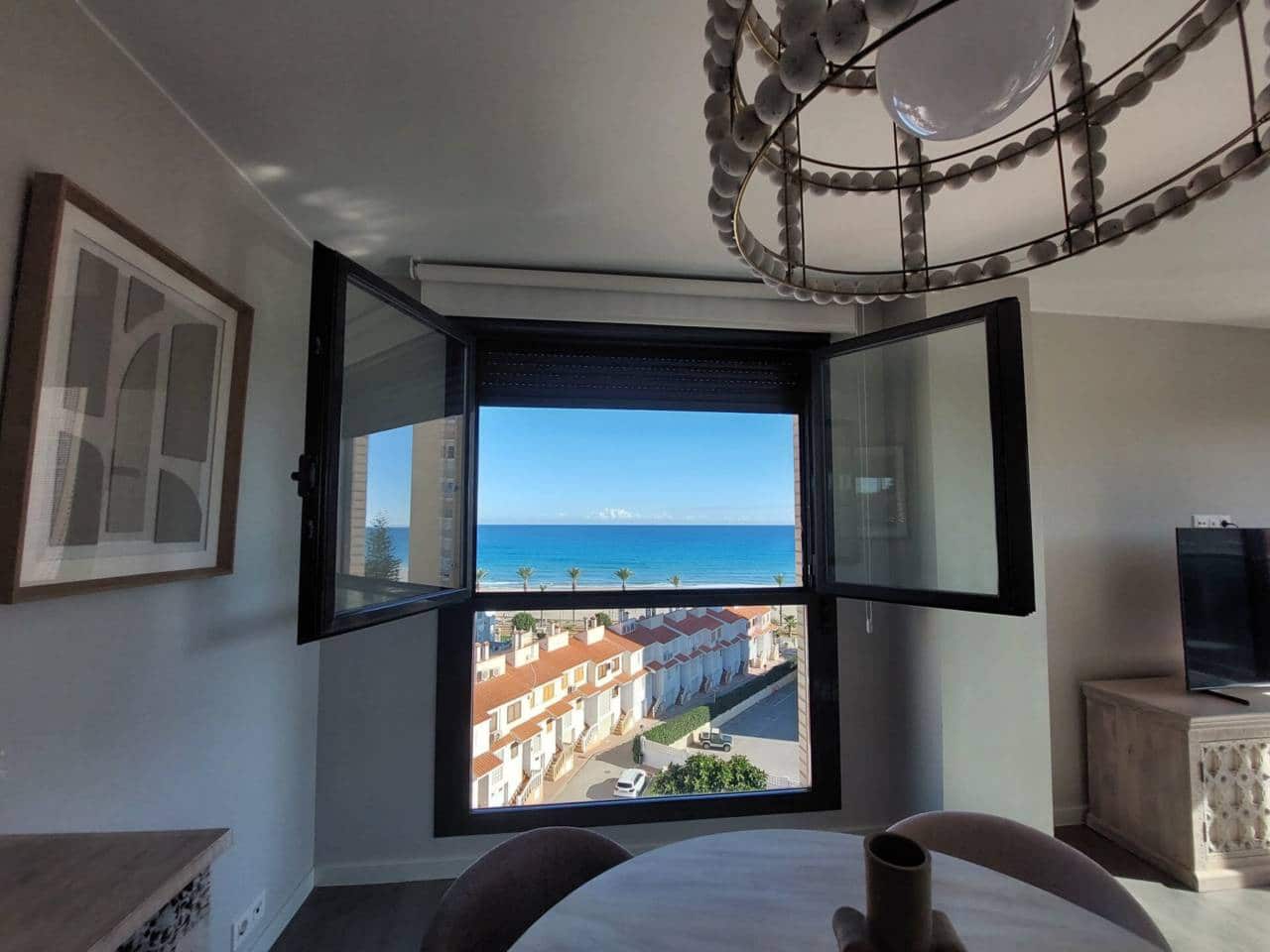 3 bedroom Flat for rent in El Campello with pool garage - € 2,000 (Ref: 9400351)