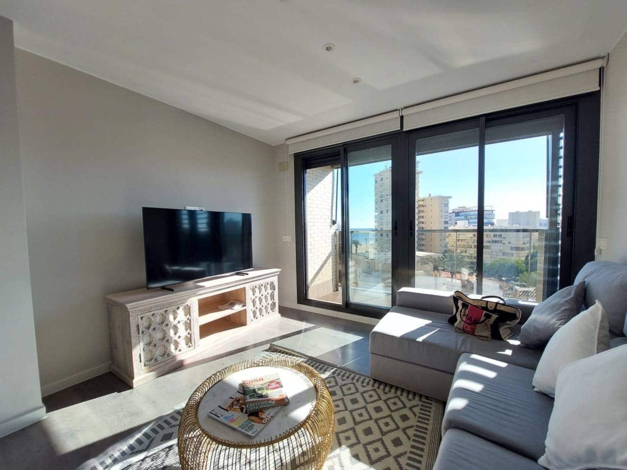 3 bedroom Flat for rent in El Campello with pool garage - € 2,000 (Ref: 9400351)