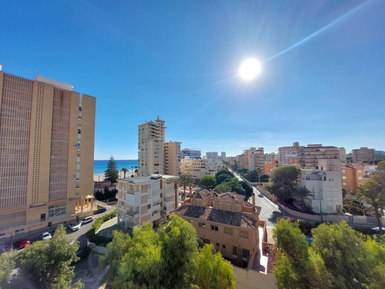 3 bedroom Flat for rent in El Campello with pool garage - € 2,000 (Ref: 9400351)