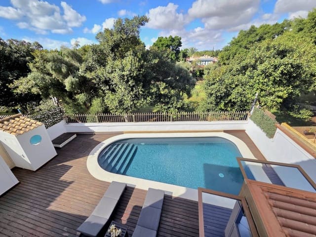 5 soverom Villa til salgs i Playa de San Juan, Alicante by med svømmebasseng garasje - € 1 340 000 (Ref: 9426747)