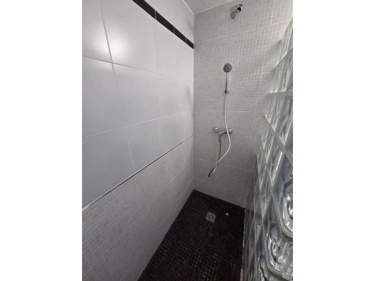 4 bedroom Villa for rent in El Campello with pool garage - € 2,000 (Ref: 9429114)