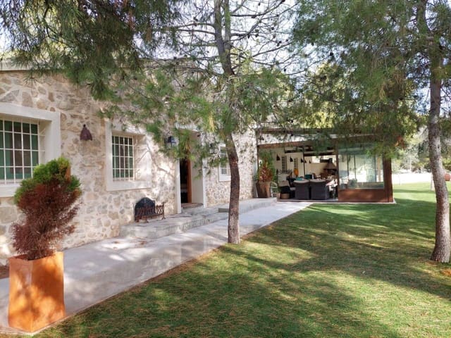 Finca/Casa Rural de 3 habitaciones en El Campello en venta con piscina garaje - 750.000 € (Ref: 9464973)