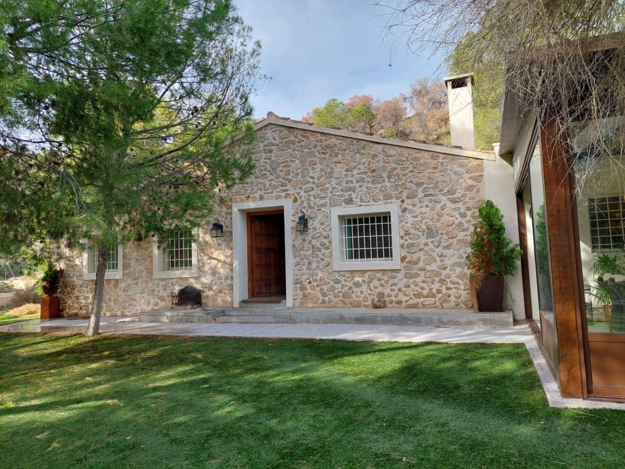 Finca/Casa Rural de 3 habitaciones en El Campello en venta con piscina garaje - 750.000 € (Ref: 9464973)