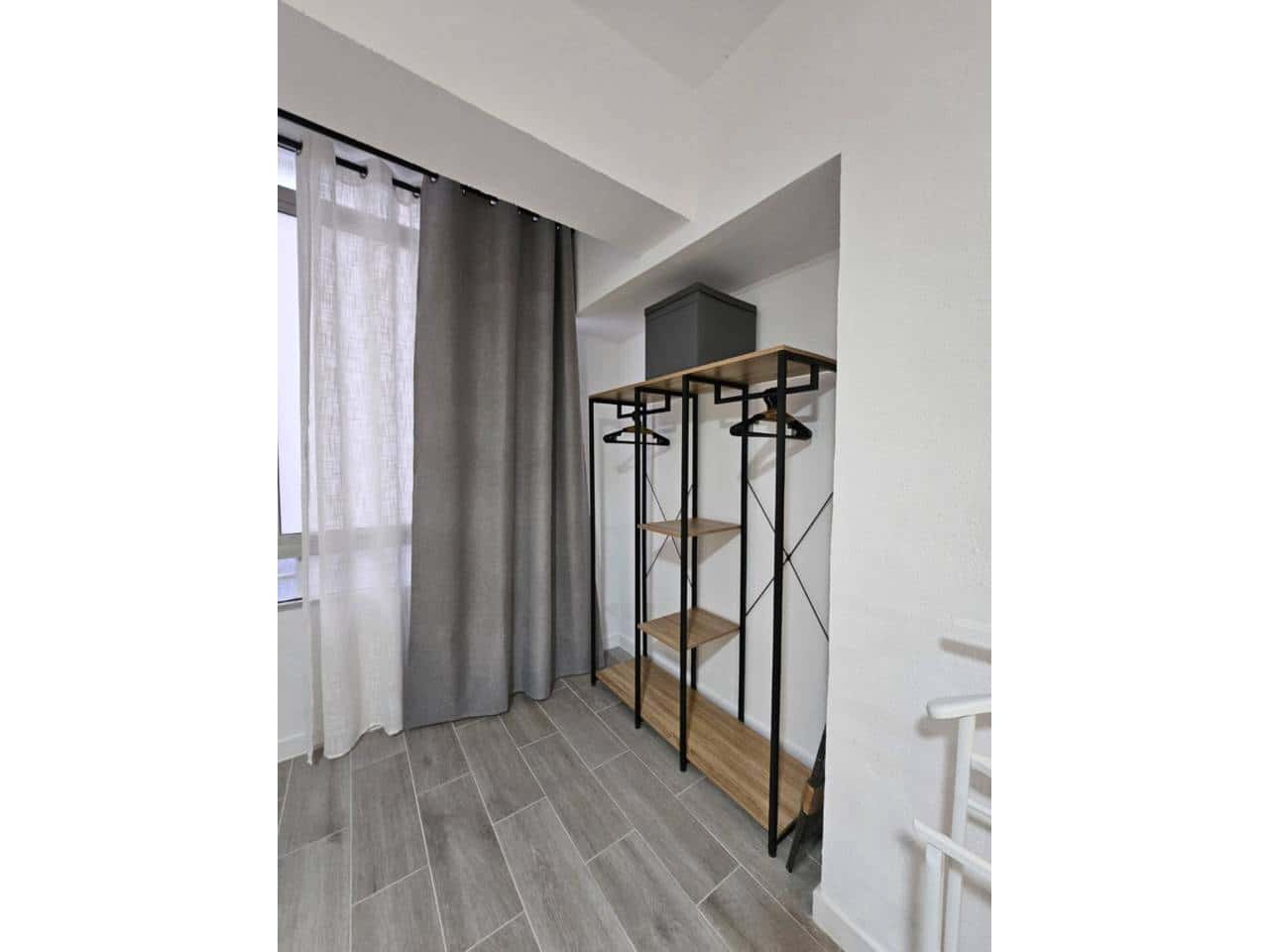 2 quarto Apartamento para arrendar em Alicante cidade - 1 000 € (Ref: 9467947)