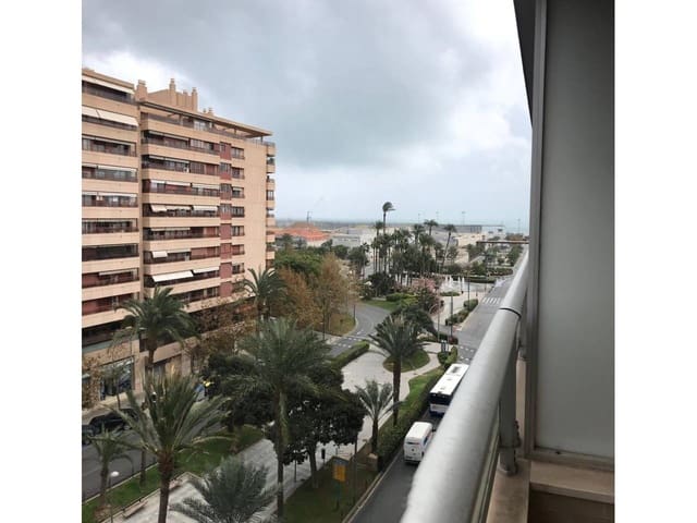 3 quarto Apartamento para arrendar em Alicante cidade com garagem - 1 500 € (Ref: 9490975)