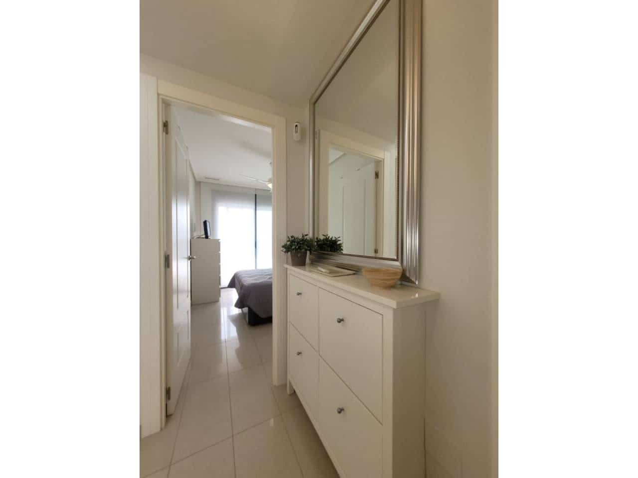 2 bedroom Flat for sale in Benidorm with pool garage - € 310,000 (Ref: 9511139)