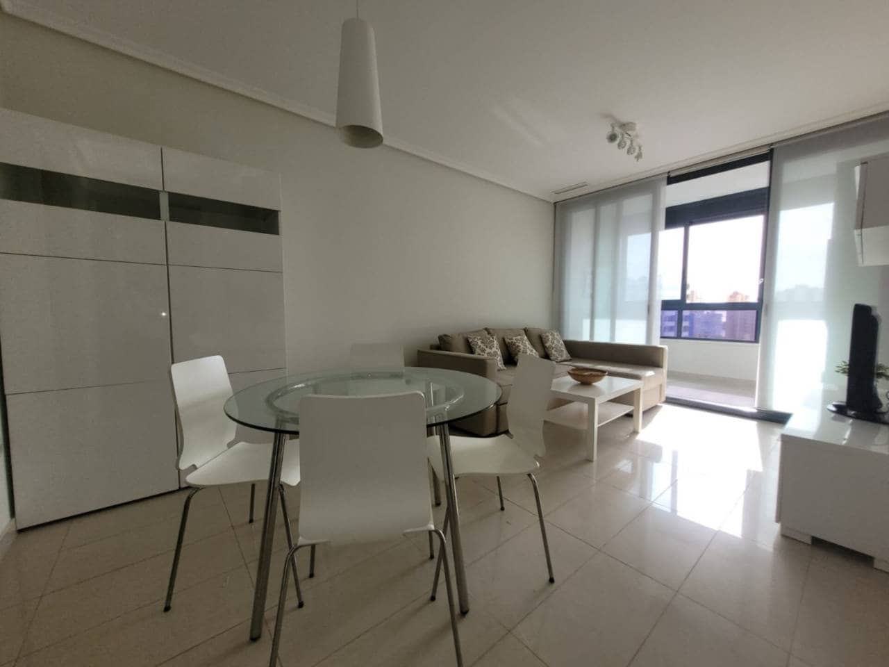 2 bedroom Flat for sale in Benidorm with pool garage - € 310,000 (Ref: 9511139)