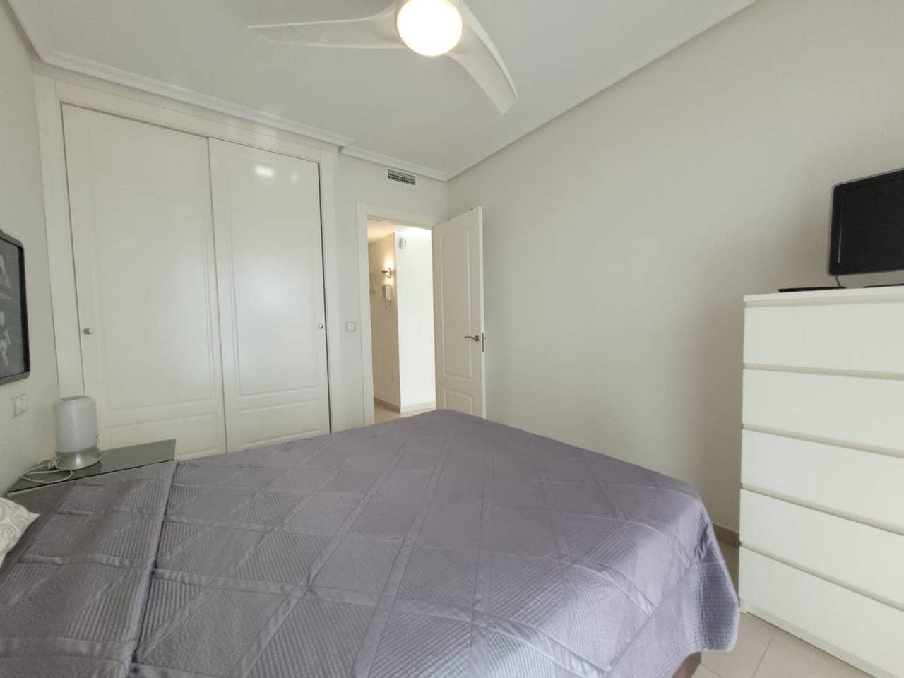 2 bedroom Flat for sale in Benidorm with pool garage - € 310,000 (Ref: 9511139)