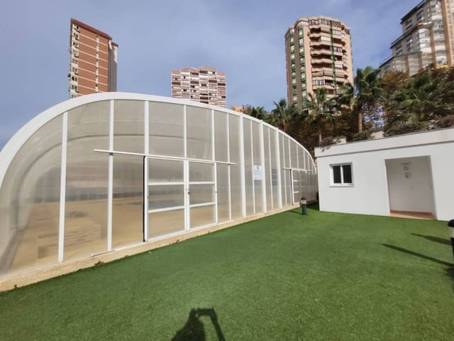 2 bedroom Flat for sale in Benidorm with pool garage - € 310,000 (Ref: 9511139)