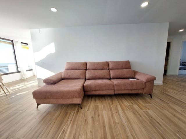 Appartement de 3 chambres à louer à Alicante ville avec piscine garage - 1 600 € (Ref: 9532628)