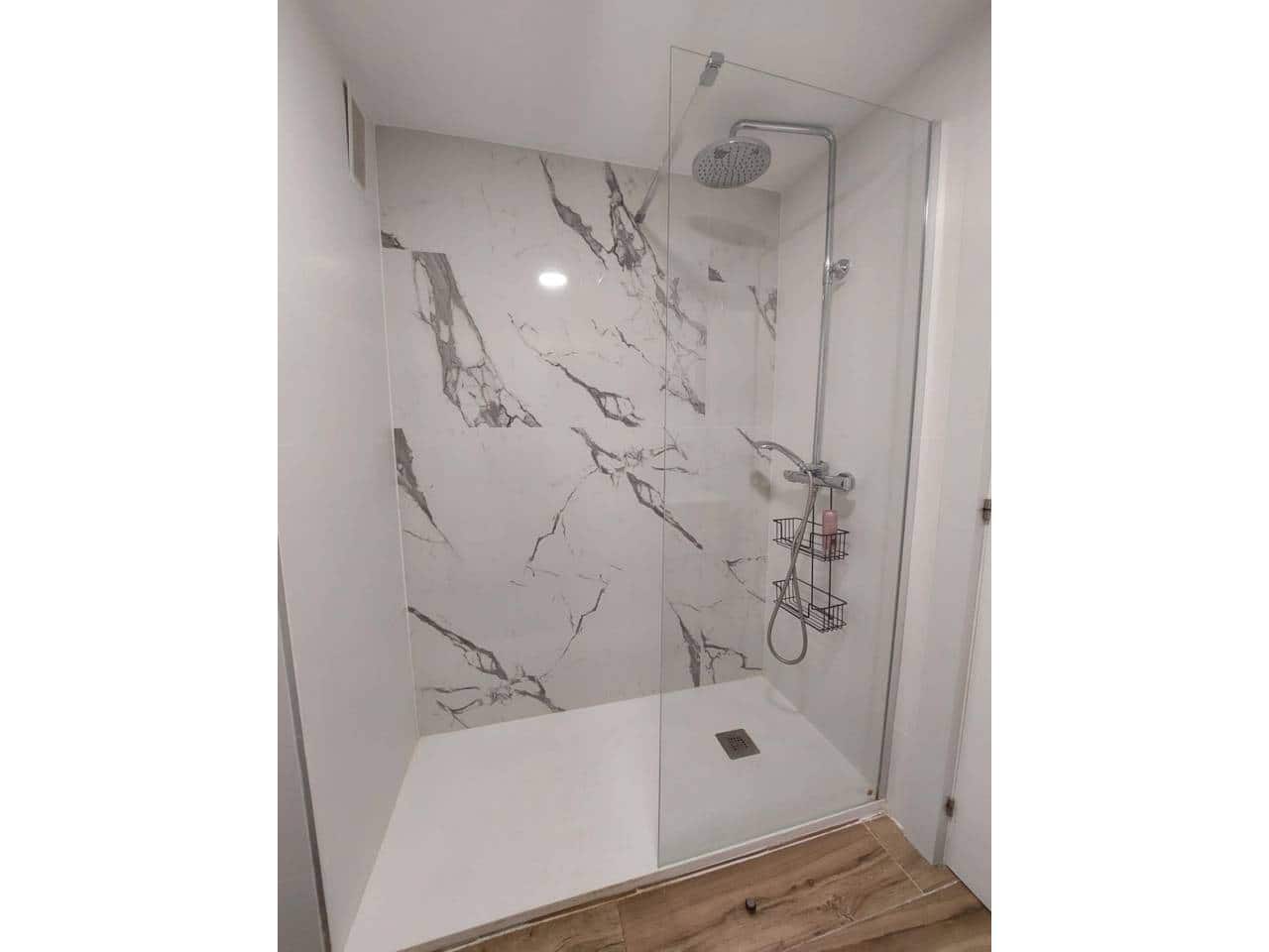 Appartement de 3 chambres à louer à Alicante ville avec piscine garage - 1 600 € (Ref: 9532628)