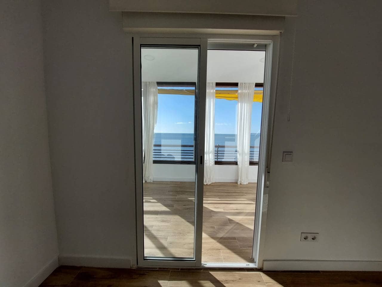 Appartement de 3 chambres à louer à Alicante ville avec piscine garage - 1 600 € (Ref: 9532628)