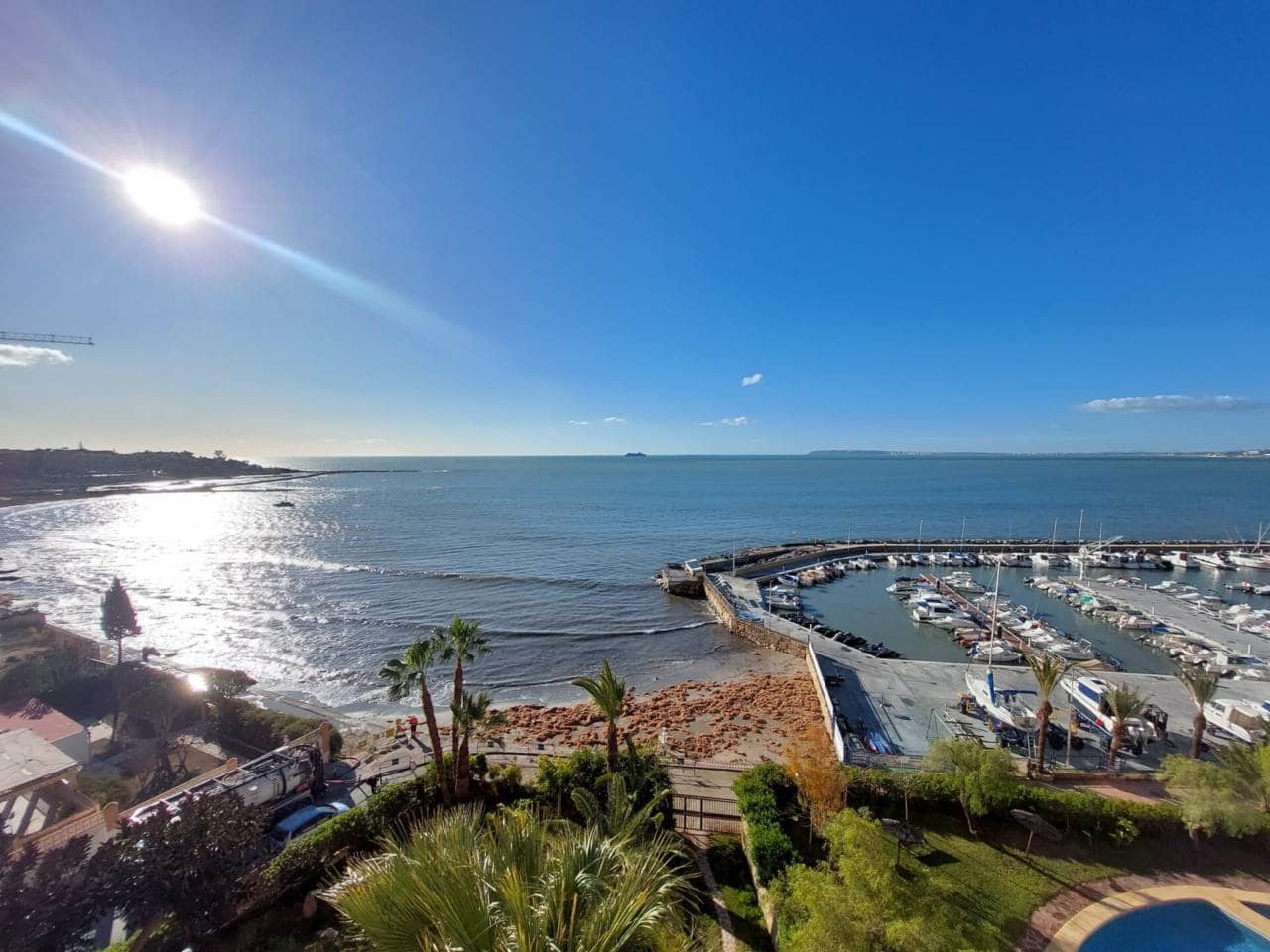 Appartement de 3 chambres à louer à Alicante ville avec piscine garage - 1 600 € (Ref: 9532628)