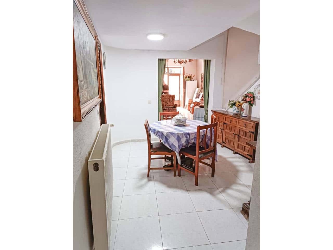 7 soveværelse Byhus til salg i Confrides - € 199.900 (Ref: 9564051)