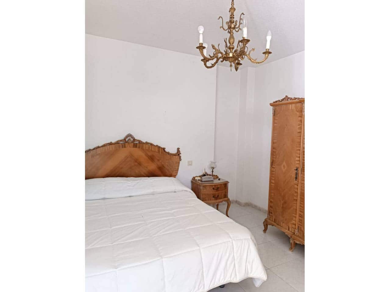 7 soveværelse Byhus til salg i Confrides - € 199.900 (Ref: 9564051)