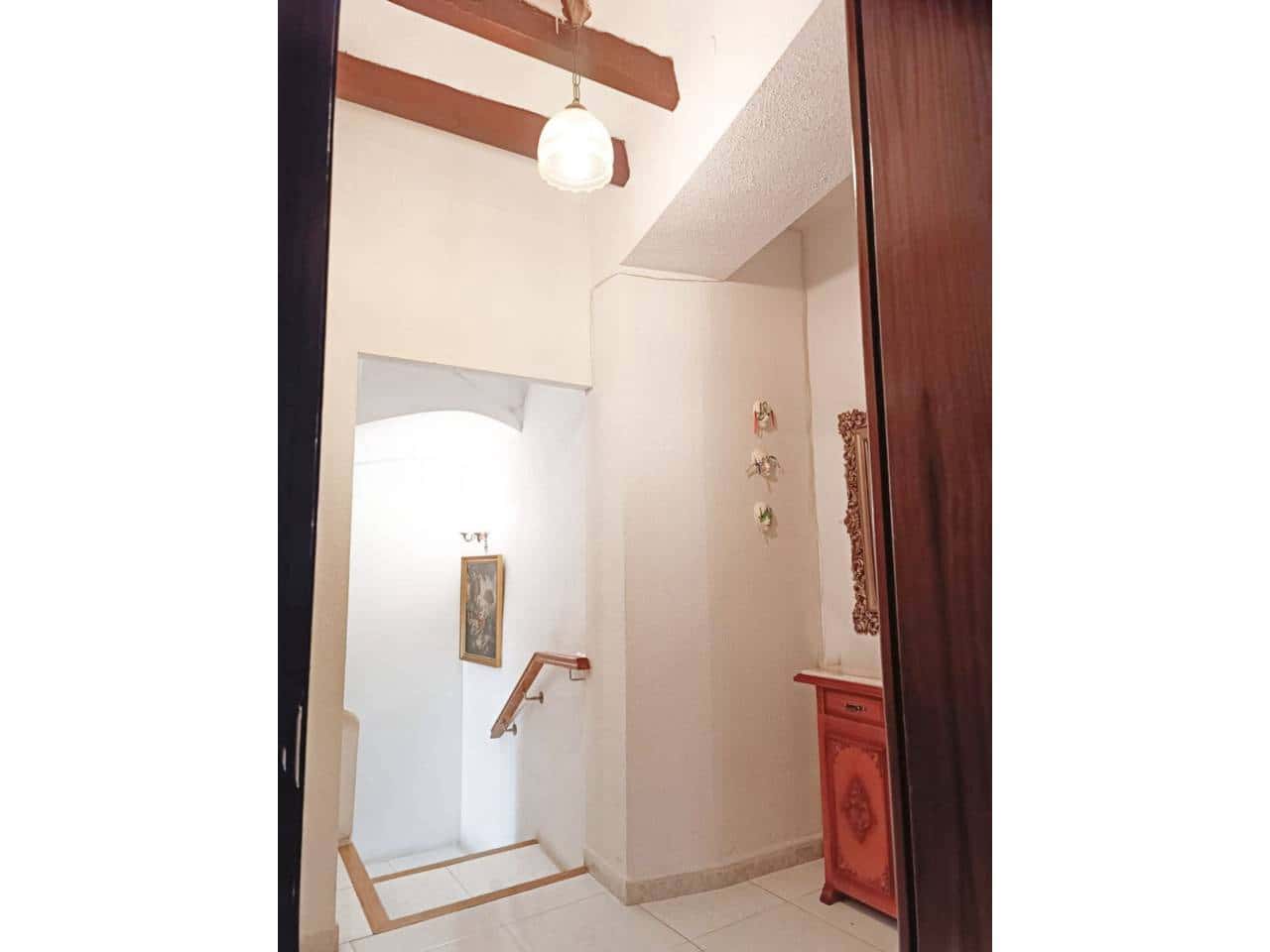 7 soveværelse Byhus til salg i Confrides - € 199.900 (Ref: 9564051)