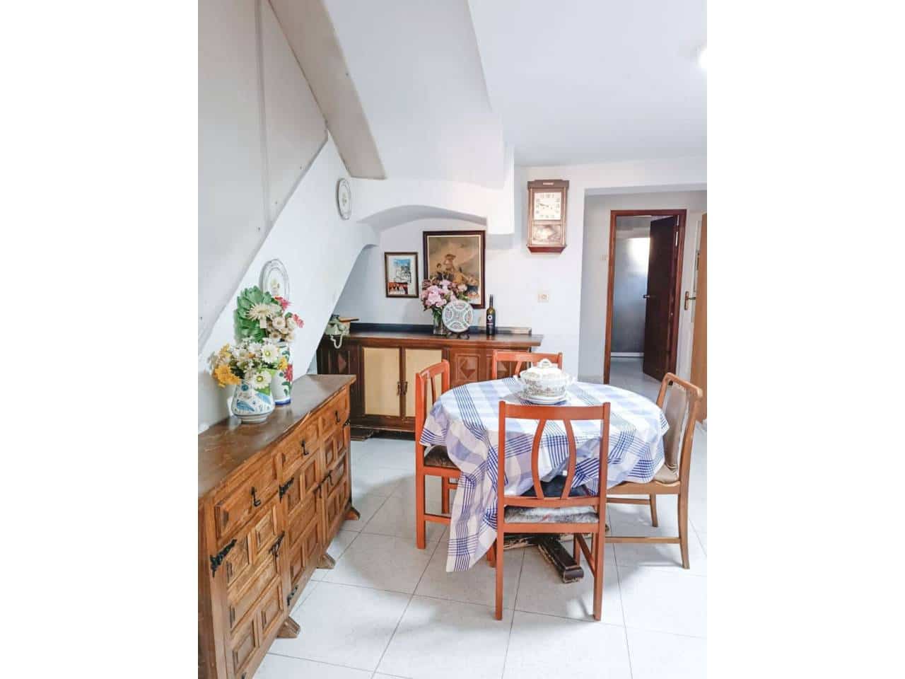 7 soveværelse Byhus til salg i Confrides - € 199.900 (Ref: 9564051)