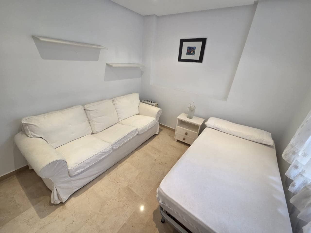 3 slaapkamer Flat te huur in San Vicente / Sant Vicent del Raspeig met garage - € 1.200 (Ref: 9578453)