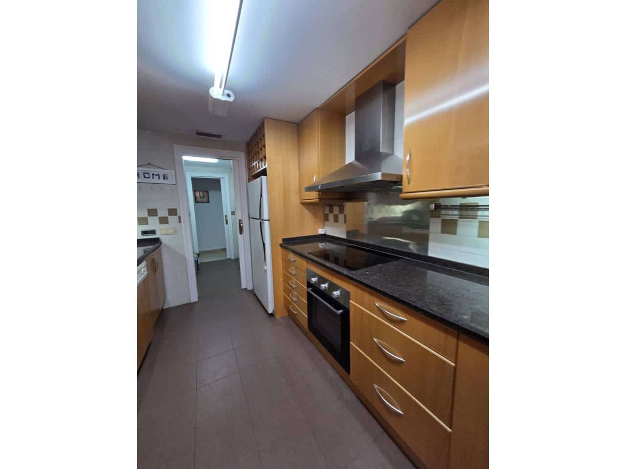 3 slaapkamer Flat te huur in San Vicente / Sant Vicent del Raspeig met garage - € 1.200 (Ref: 9578453)