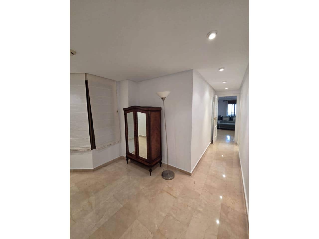 3 slaapkamer Flat te huur in San Vicente / Sant Vicent del Raspeig met garage - € 1.200 (Ref: 9578453)