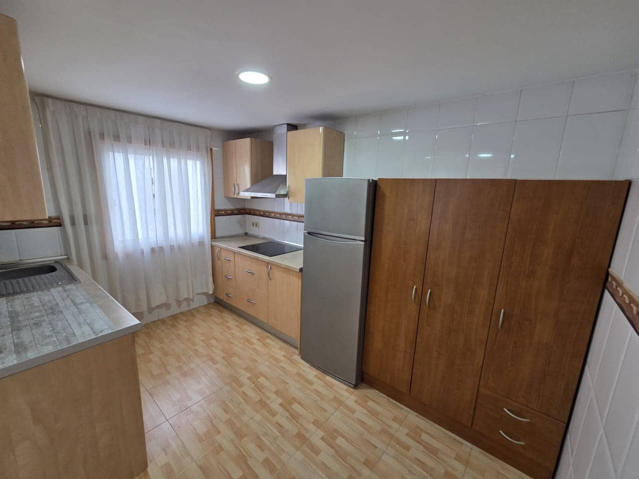 2 camera da letto Appartamento da affittare in Alicante citta - 850 € (Rif: 9578454)