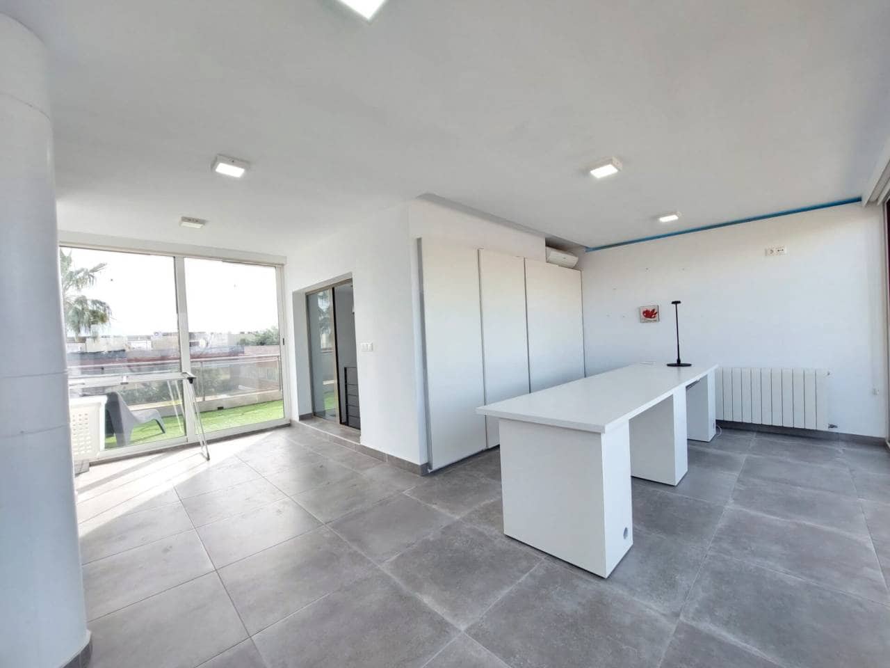 5 bedroom Bungalow for rent in Alicante / Alacant city with pool garage - € 2,500 (Ref: 9594508)