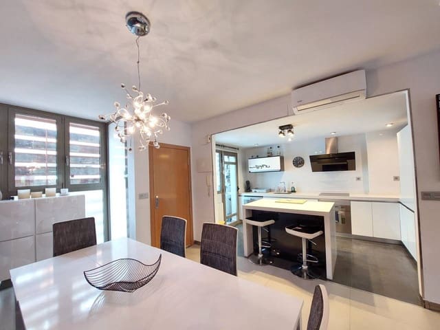 5 bedroom Bungalow for rent in Alicante / Alacant city with pool garage - € 2,500 (Ref: 9594508)