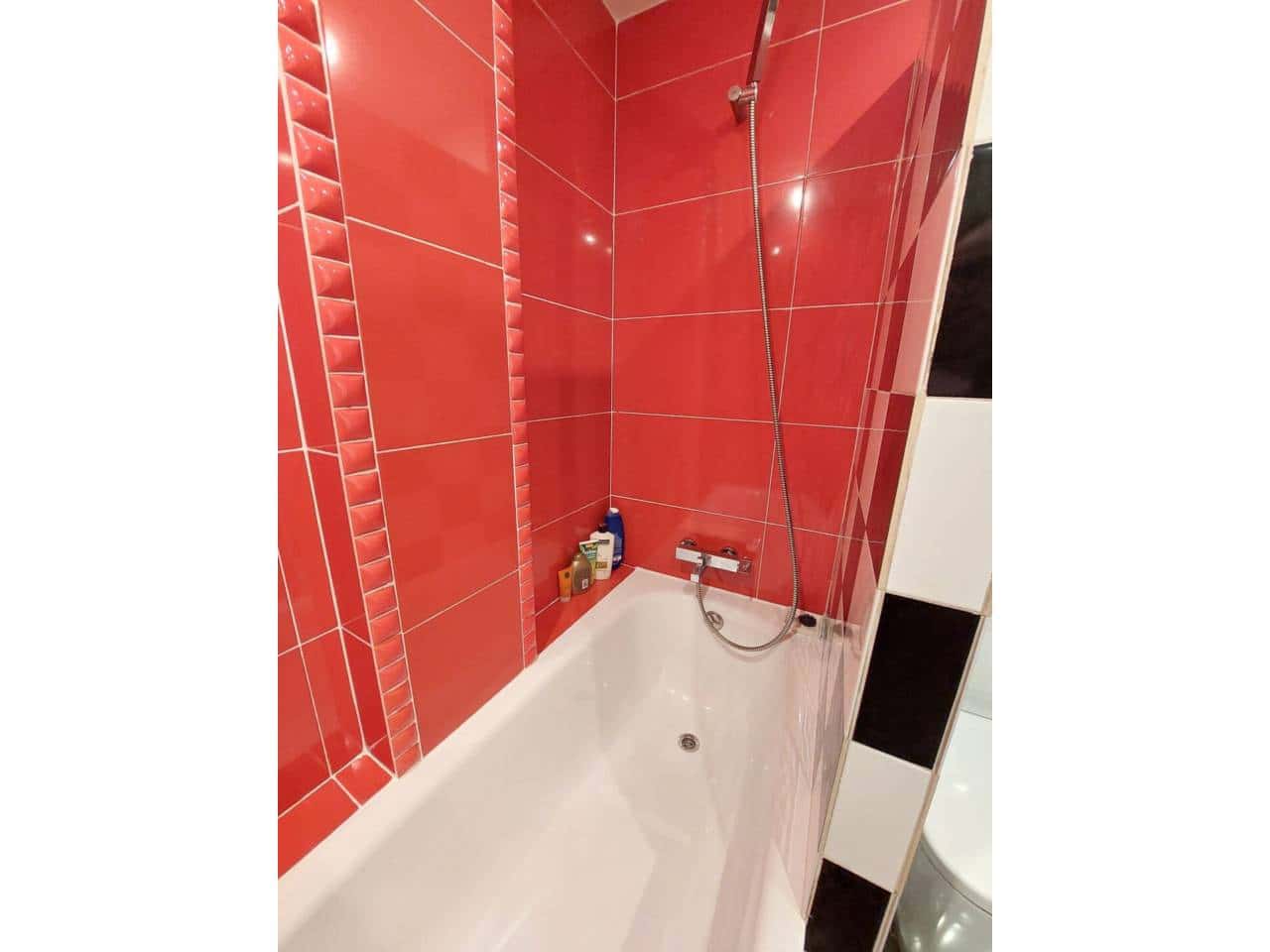 5 bedroom Bungalow for rent in Alicante / Alacant city with pool garage - € 2,500 (Ref: 9594508)