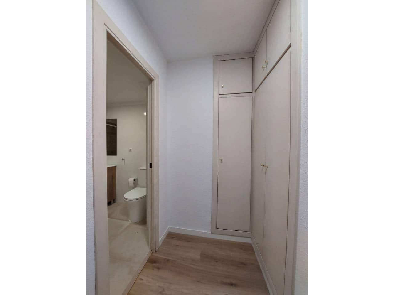 4 bedroom Flat for rent in Alicante / Alacant city - € 1,500 (Ref: 9688464)