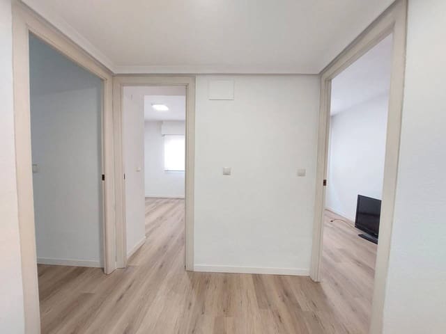 4 sypialnia Mieszkanie do wynajęcia w Miasto Alicante / Alacant - 1 500 € (Ref: 9688464)