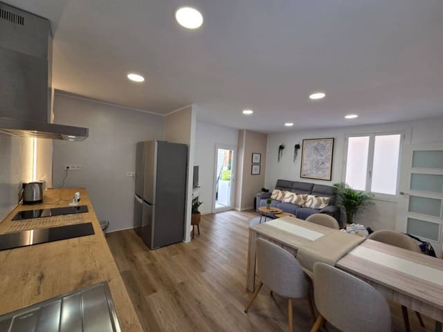 4 sovrum Lägenhet till salu i Alicante stad - 260 000 € (Ref: 9706111)