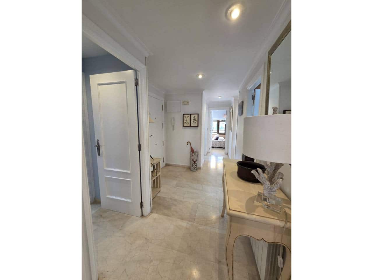 4 sypialnia Mieszkanie do wynajęcia w Miasto Alicante / Alacant z basenem garażem - 2 300 € (Ref: 9720695)