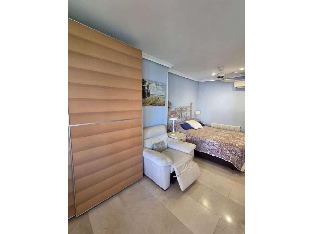 4 sypialnia Mieszkanie do wynajęcia w Miasto Alicante / Alacant z basenem garażem - 2 300 € (Ref: 9720695)