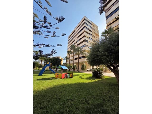 4 soverom Leilighet til leie i Alicante by med svømmebasseng garasje - € 2 300 (Ref: 9720695)