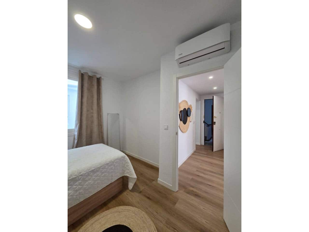 4 sypialnia Mieszkanie do wynajęcia w Miasto Alicante / Alacant - 1 600 € (Ref: 9720998)