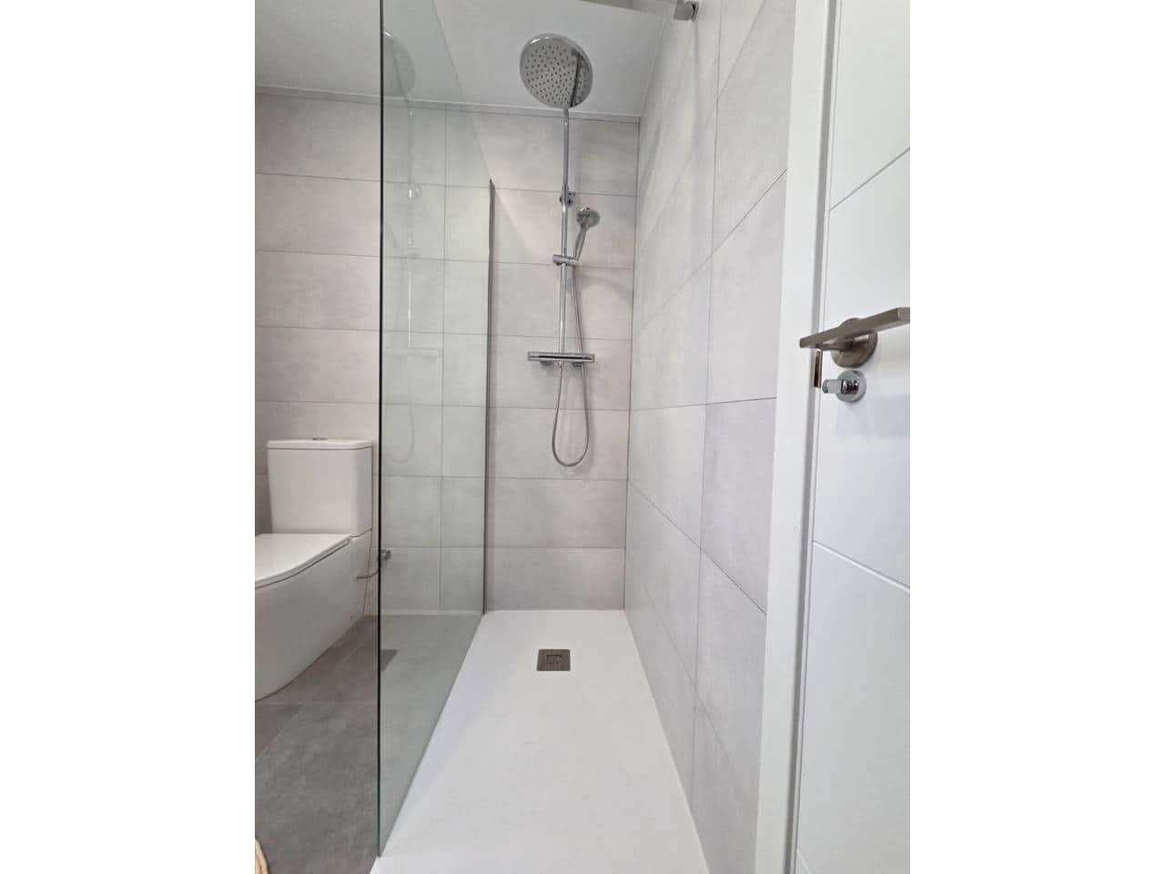 4 sypialnia Mieszkanie do wynajęcia w Miasto Alicante / Alacant - 1 600 € (Ref: 9720998)