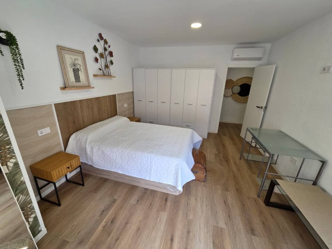 4 sypialnia Mieszkanie do wynajęcia w Miasto Alicante / Alacant - 1 600 € (Ref: 9720998)