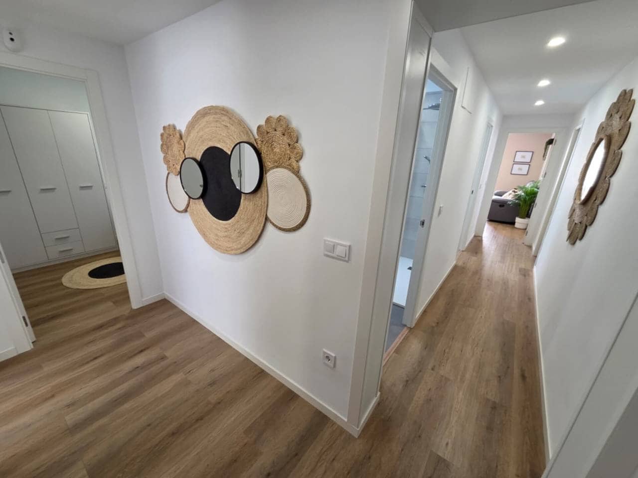 4 sypialnia Mieszkanie do wynajęcia w Miasto Alicante / Alacant - 1 600 € (Ref: 9720998)