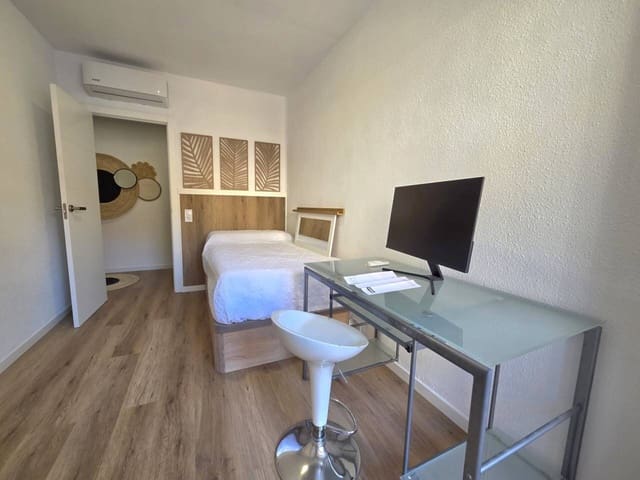 4 slaapkamer Flat te huur in Alicante stad - € 1.500 (Ref: 9720998)