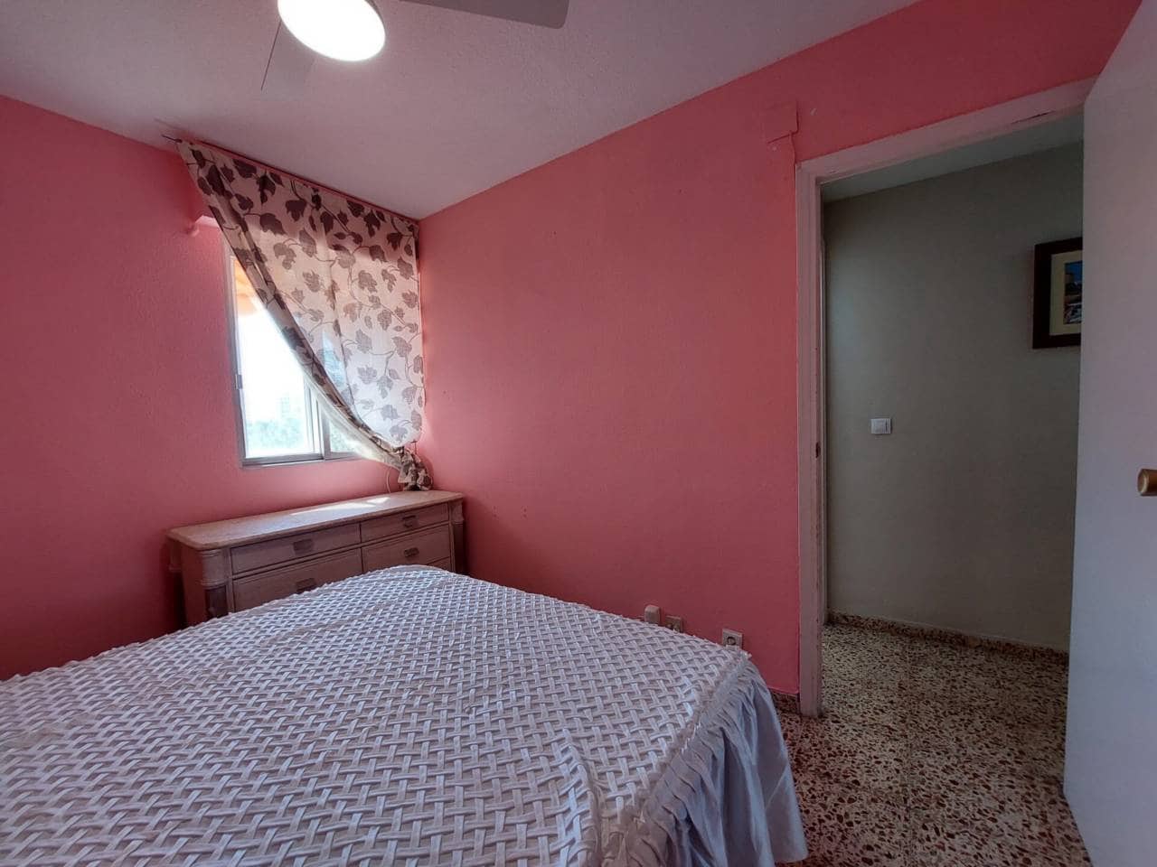 3 bedroom Flat for rent in Alicante / Alacant city with pool garage - € 1,300 (Ref: 9730807)