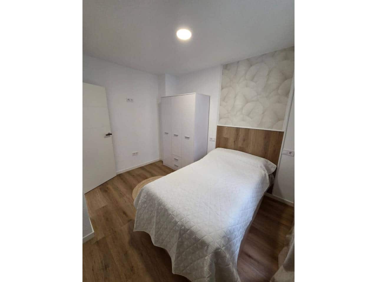 4 sovrum Lägenhet till salu i Alicante stad - 250 000 € (Ref: 9753745)