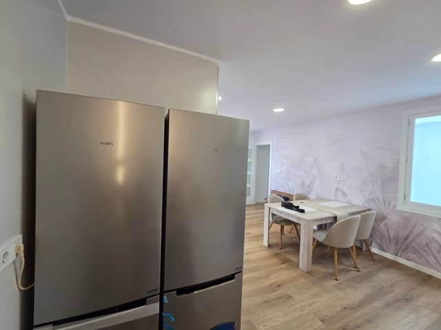 4 quarto Apartamento para venda em Alicante cidade - 250 000 € (Ref: 9753745)