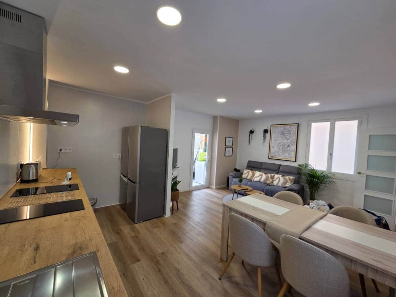 4 sovrum Lägenhet till salu i Alicante stad - 250 000 € (Ref: 9753745)