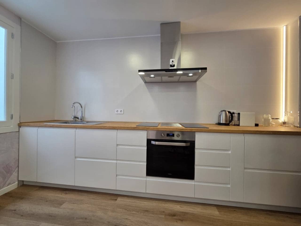 4 sovrum Lägenhet till salu i Alicante stad - 250 000 € (Ref: 9753745)