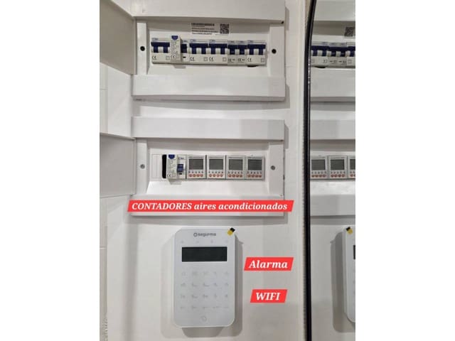 4 quarto Apartamento para venda em Alicante cidade - 250 000 € (Ref: 9753745)