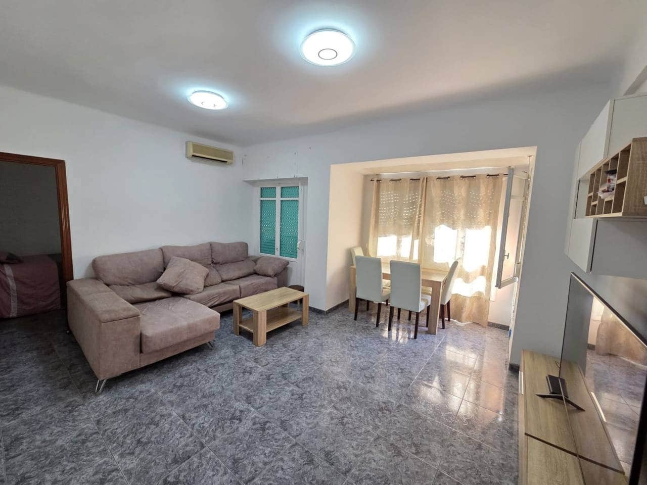 2 slaapkamer Flat te koop in Alicante stad - € 135.000 (Ref: 9771806)